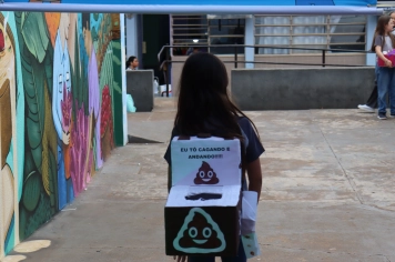 Foto - Desfile Mochila Maluca 2025 – Escola Irmã Dulce