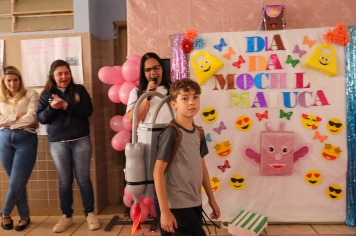 Foto - Desfile Mochila Maluca 2025 – Escola Irmã Dulce