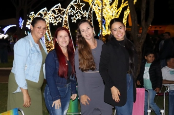 Foto - Entre Luzes e Palavras