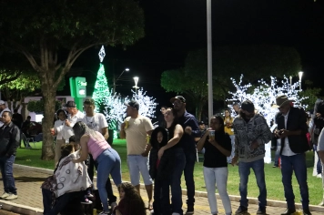 Foto - Entre Luzes e Palavras