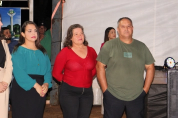 Foto - Entre Luzes e Palavras