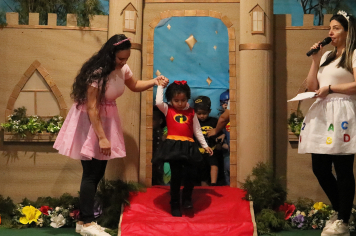 Foto - Desfile de Fantasias - CMEI Pequeno Príncipe