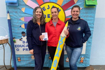 Foto - Volta às Aulas 2025 – Com Amor e Educação