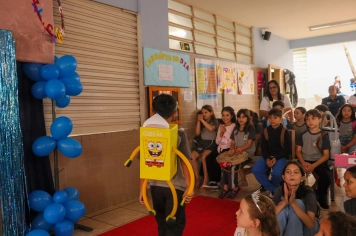 Foto - Desfile Mochila Maluca 2025 – Escola Irmã Dulce