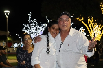 Foto - Entre Luzes e Palavras