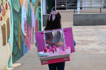 Foto - Desfile Mochila Maluca 2025 – Escola Irmã Dulce