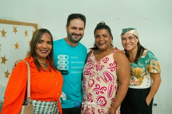 Foto - Uma Noite Para Elas: Dia da Mulher em Esperança Nova
