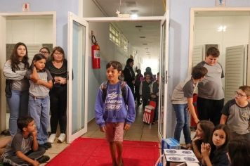 Foto - Desfile Mochila Maluca 2025 – Escola Irmã Dulce