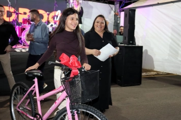 Foto - Entre Luzes e Palavras