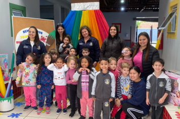 Foto - Volta às Aulas 2025 – Com Amor e Educação