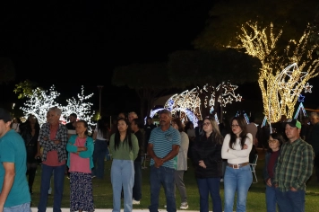 Foto - Entre Luzes e Palavras