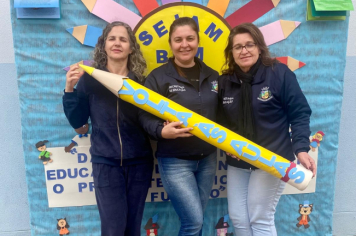 Foto - Volta às Aulas 2025 – Com Amor e Educação
