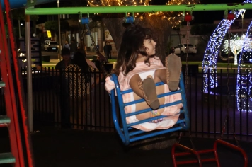 Foto - Entre Luzes e Palavras