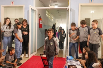 Foto - Desfile Mochila Maluca 2025 – Escola Irmã Dulce