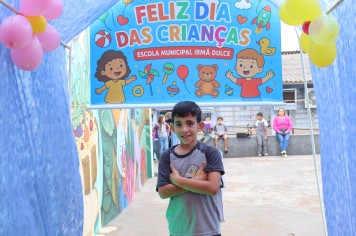 Foto - Desfile Mochila Maluca 2025 – Escola Irmã Dulce