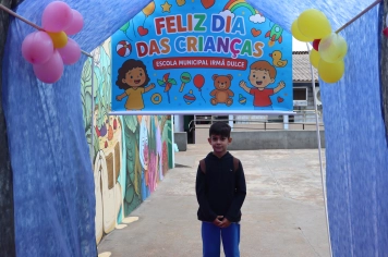 Foto - Desfile Mochila Maluca 2025 – Escola Irmã Dulce