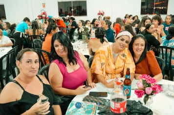 Foto - Uma Noite Para Elas: Dia da Mulher em Esperança Nova