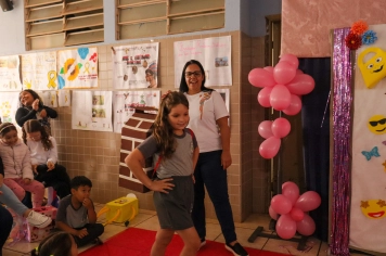 Foto - Desfile Mochila Maluca 2025 – Escola Irmã Dulce