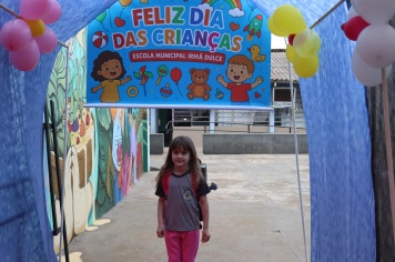 Foto - Desfile Mochila Maluca 2025 – Escola Irmã Dulce