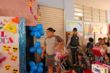 Foto - Desfile Mochila Maluca 2025 – Escola Irmã Dulce