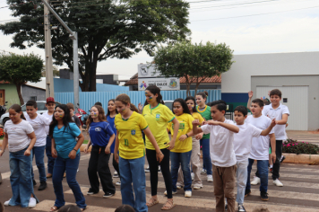 Foto relacionada - ABERTURA DA SEMANA CÍVICA 2025