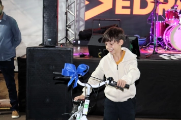 Foto - Entre Luzes e Palavras