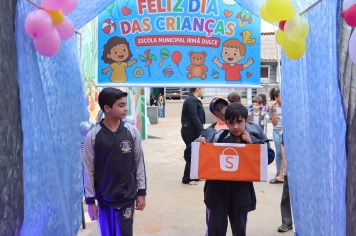 Foto - Desfile Mochila Maluca 2025 – Escola Irmã Dulce