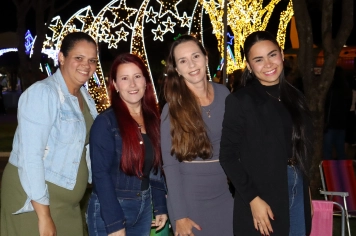 Foto - Entre Luzes e Palavras