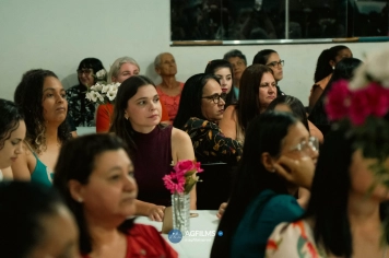 Foto - Uma Noite Para Elas: Dia da Mulher em Esperança Nova