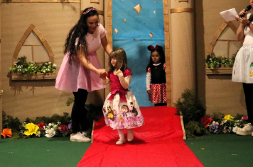 Foto - Desfile de Fantasias - CMEI Pequeno Príncipe