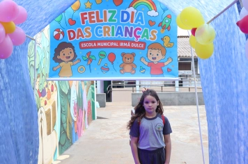 Foto - Desfile Mochila Maluca 2025 – Escola Irmã Dulce