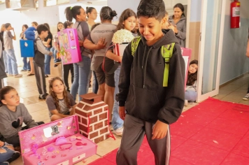 Foto - Desfile Mochila Maluca 2025 – Escola Irmã Dulce