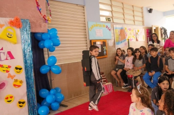 Foto - Desfile Mochila Maluca 2025 – Escola Irmã Dulce