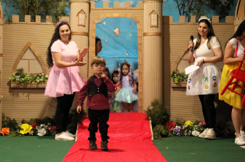 Foto - Desfile de Fantasias - CMEI Pequeno Príncipe