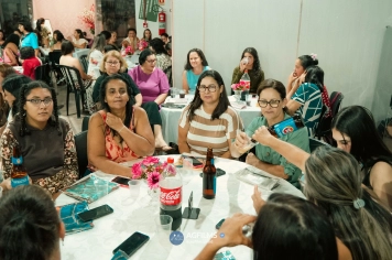 Foto - Uma Noite Para Elas: Dia da Mulher em Esperança Nova
