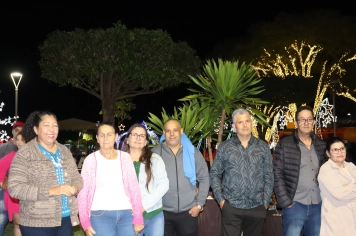 Foto - Entre Luzes e Palavras