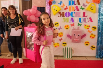 Foto - Desfile Mochila Maluca 2025 – Escola Irmã Dulce
