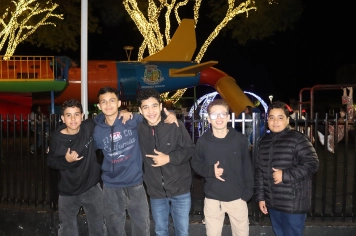 Foto - Entre Luzes e Palavras