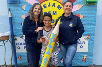 Foto - Volta às Aulas 2025 – Com Amor e Educação