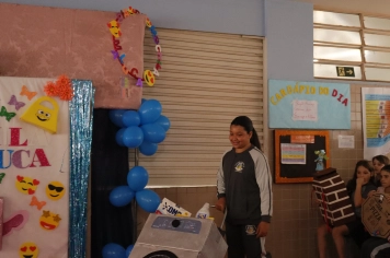 Foto - Desfile Mochila Maluca 2025 – Escola Irmã Dulce