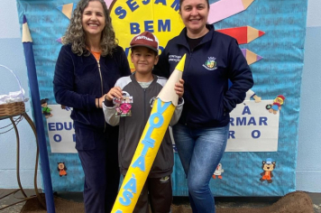 Foto - Volta às Aulas 2025 – Com Amor e Educação