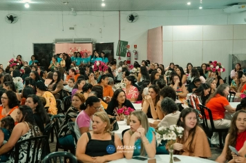 Foto - Uma Noite Para Elas: Dia da Mulher em Esperança Nova