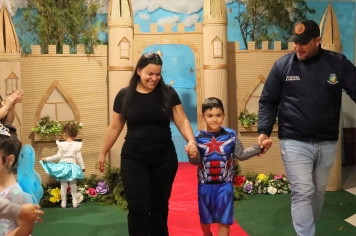 Foto - Desfile de Fantasias - CMEI Pequeno Príncipe