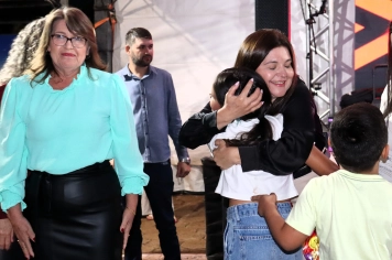 Foto - Entre Luzes e Palavras