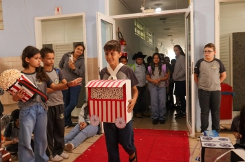 Foto - Desfile Mochila Maluca 2025 – Escola Irmã Dulce