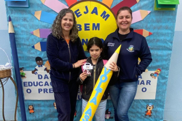 Foto - Volta às Aulas 2025 – Com Amor e Educação