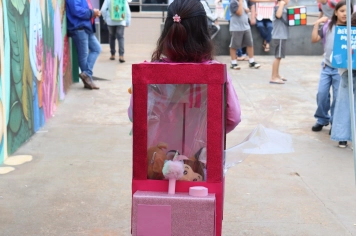 Foto - Desfile Mochila Maluca 2025 – Escola Irmã Dulce