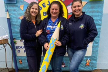 Foto - Volta às Aulas 2025 – Com Amor e Educação