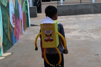 Foto - Desfile Mochila Maluca 2025 – Escola Irmã Dulce