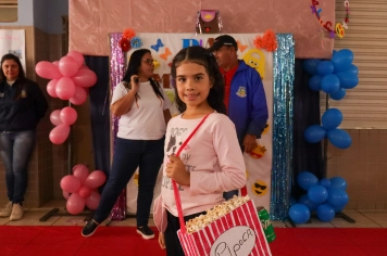 Foto - Desfile Mochila Maluca 2025 – Escola Irmã Dulce